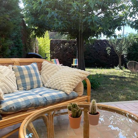 Inspiration Maison Entiere Avec Jardin แปร์นส์-เลส์-ฟงแตนส์ ภายนอก รูปภาพ
